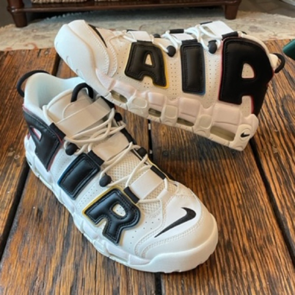 Nike Uptempo Sneakers